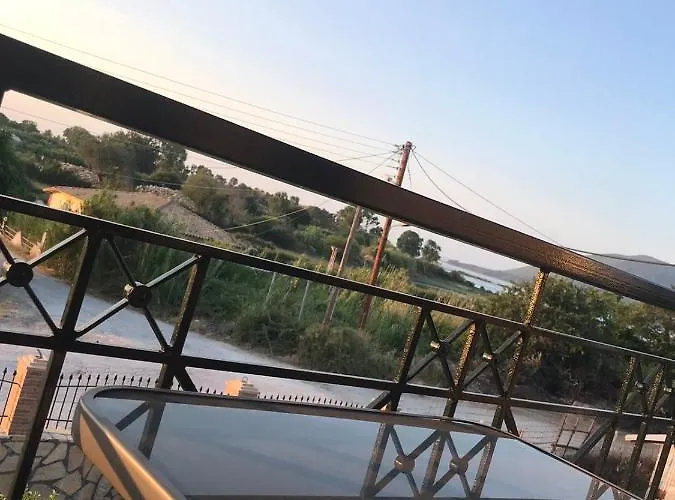 Apartamento Tasos Cozy 2nd Floor Kalligoni