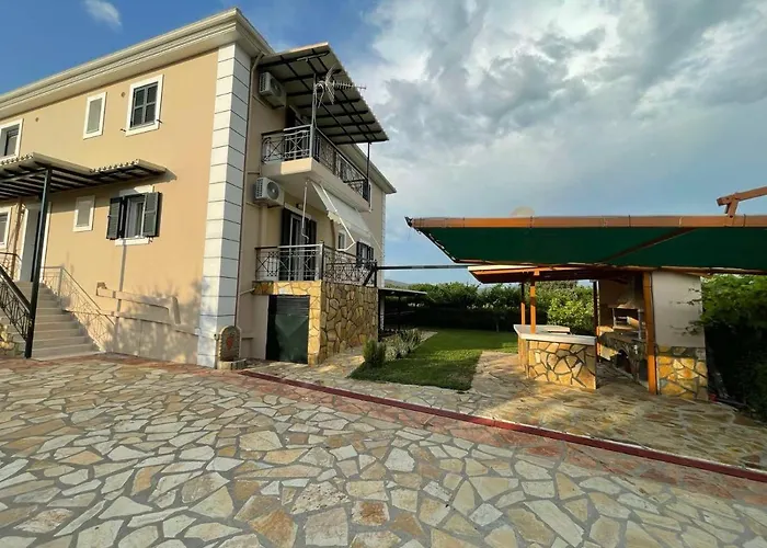 Tasos Cozy 2nd Floor Kalligoni