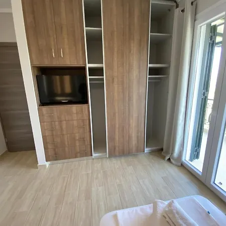 Tasos Cozy House *