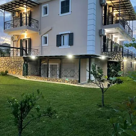 Tasos Cozy 2nd Floor Apartament